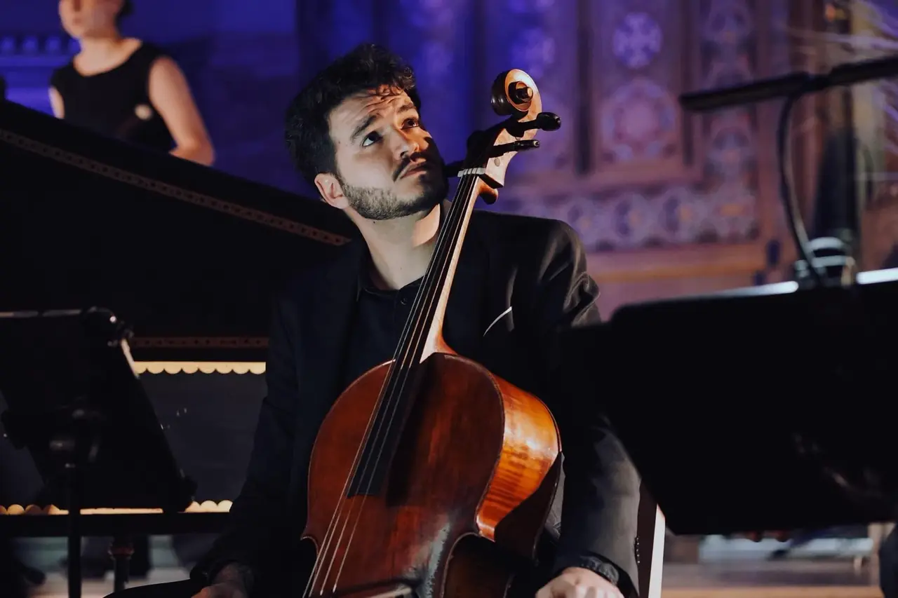 Alfons con el violonchelo barroco